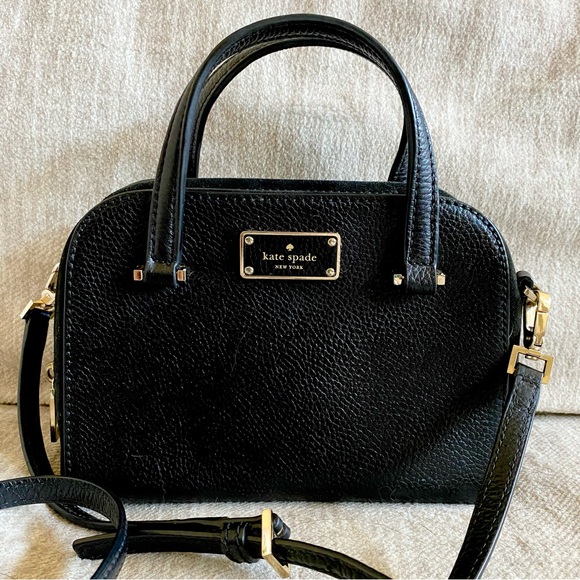 kate spade Handbags - Kate Spade New York Crossbody Bag Black Leather/Suede